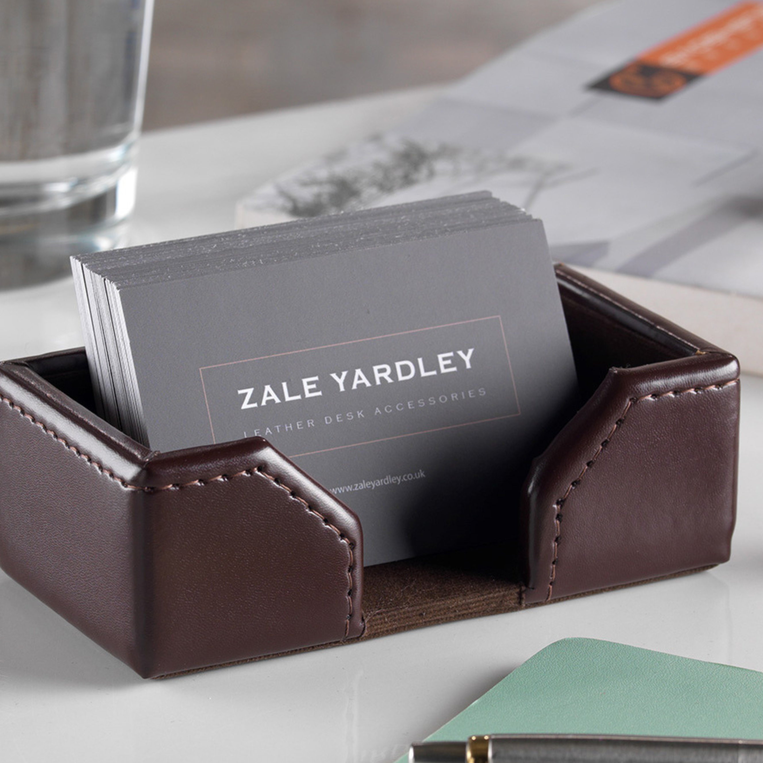 5 Ways Luxury Leather Accessories Elevate Your Workspace